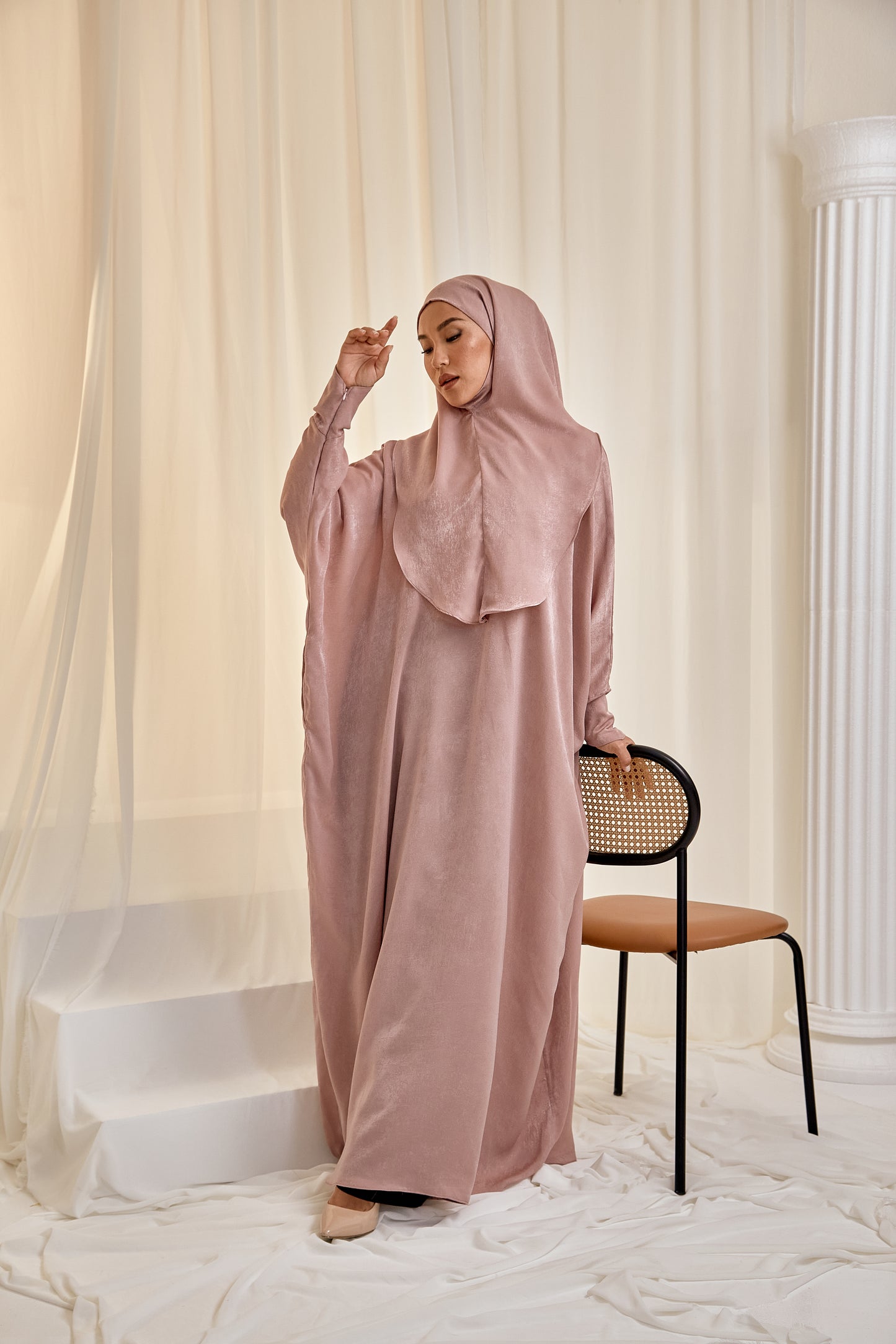REINA MINI KHIMAR SET