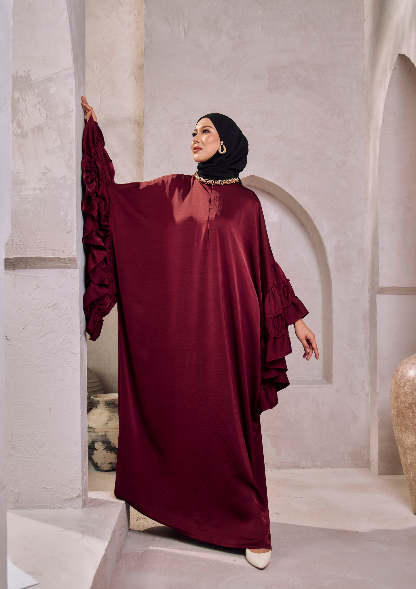 LUBNA ABAYA