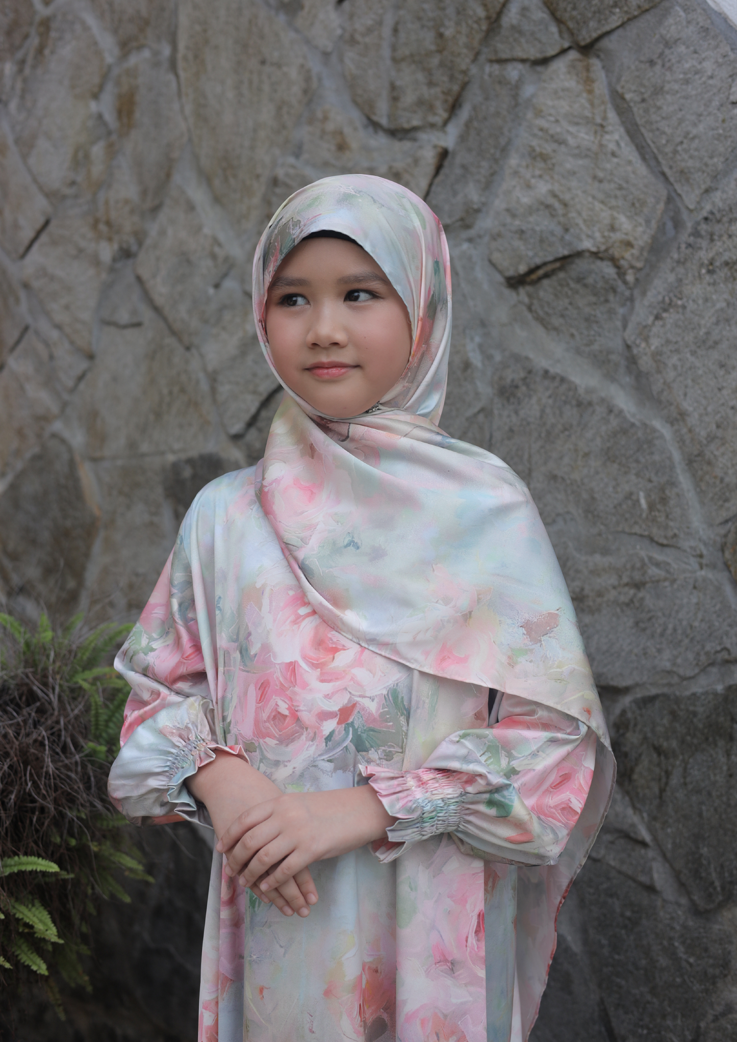 AURA ABAYA KIDS + IESA KURTA TELUK BELANGA KIDS
