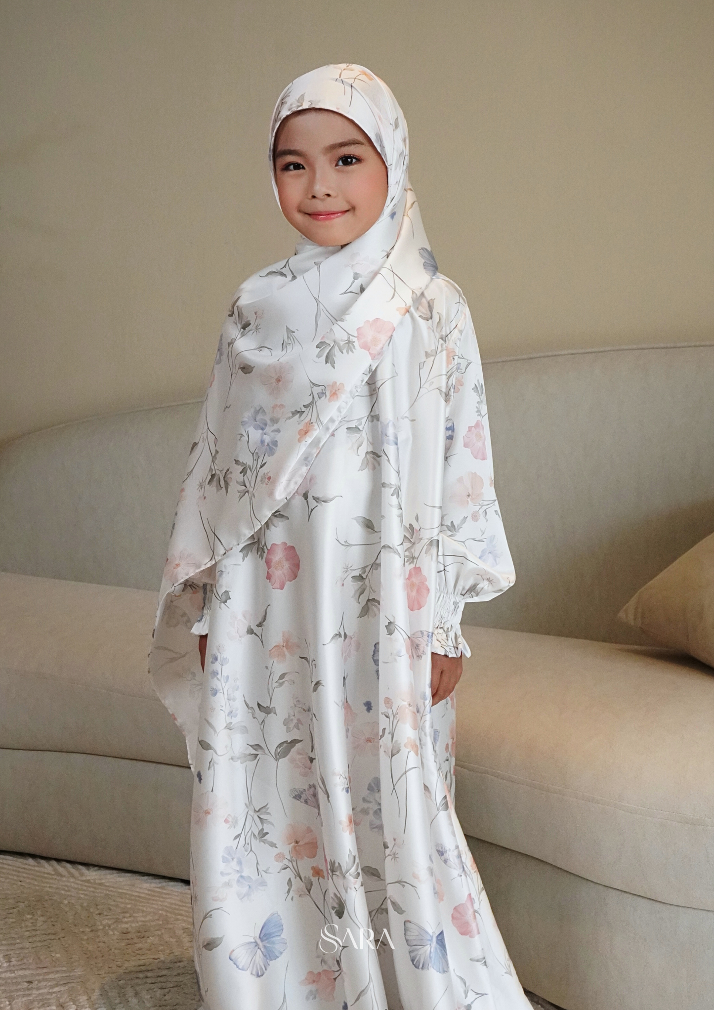 AURA ABAYA KIDS