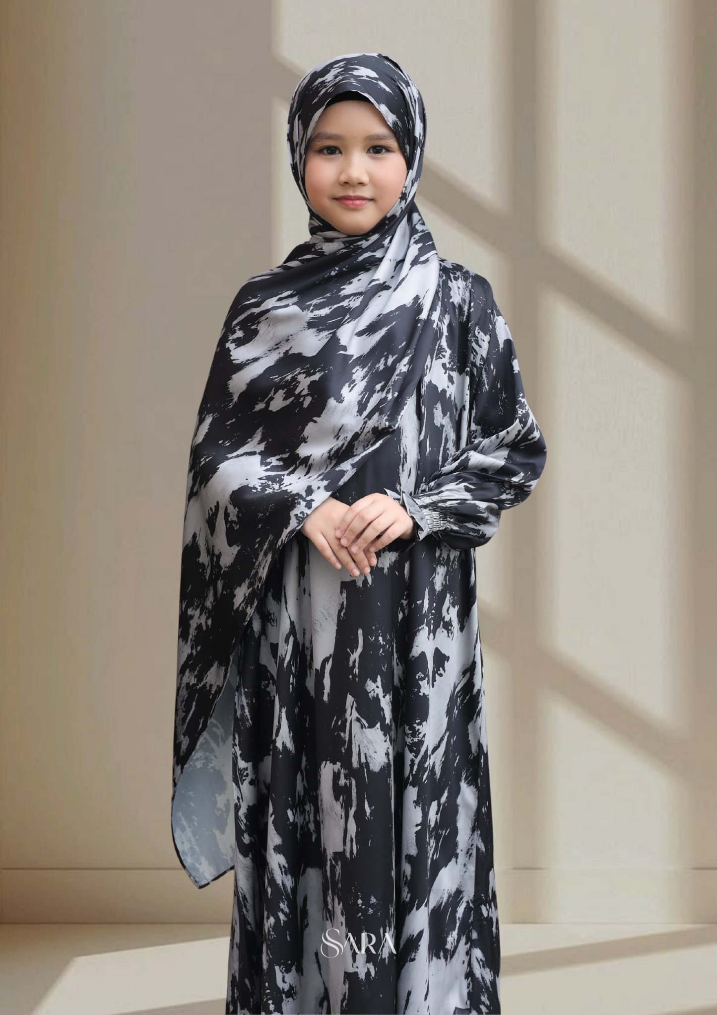 AURA ABAYA KIDS