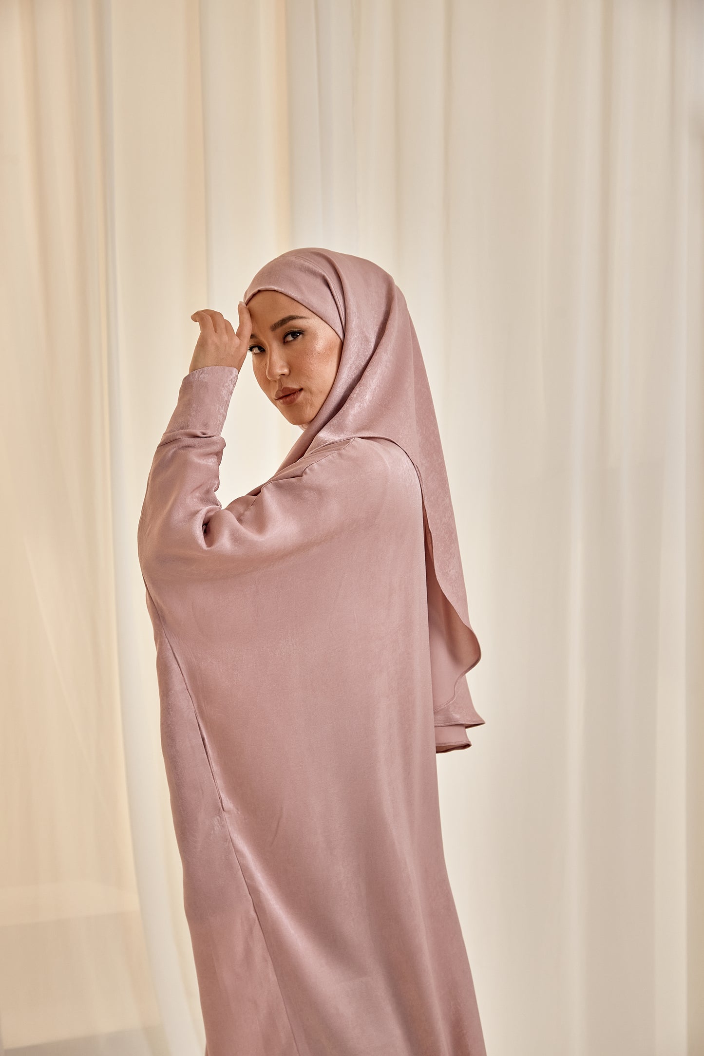 REINA MINI KHIMAR SET