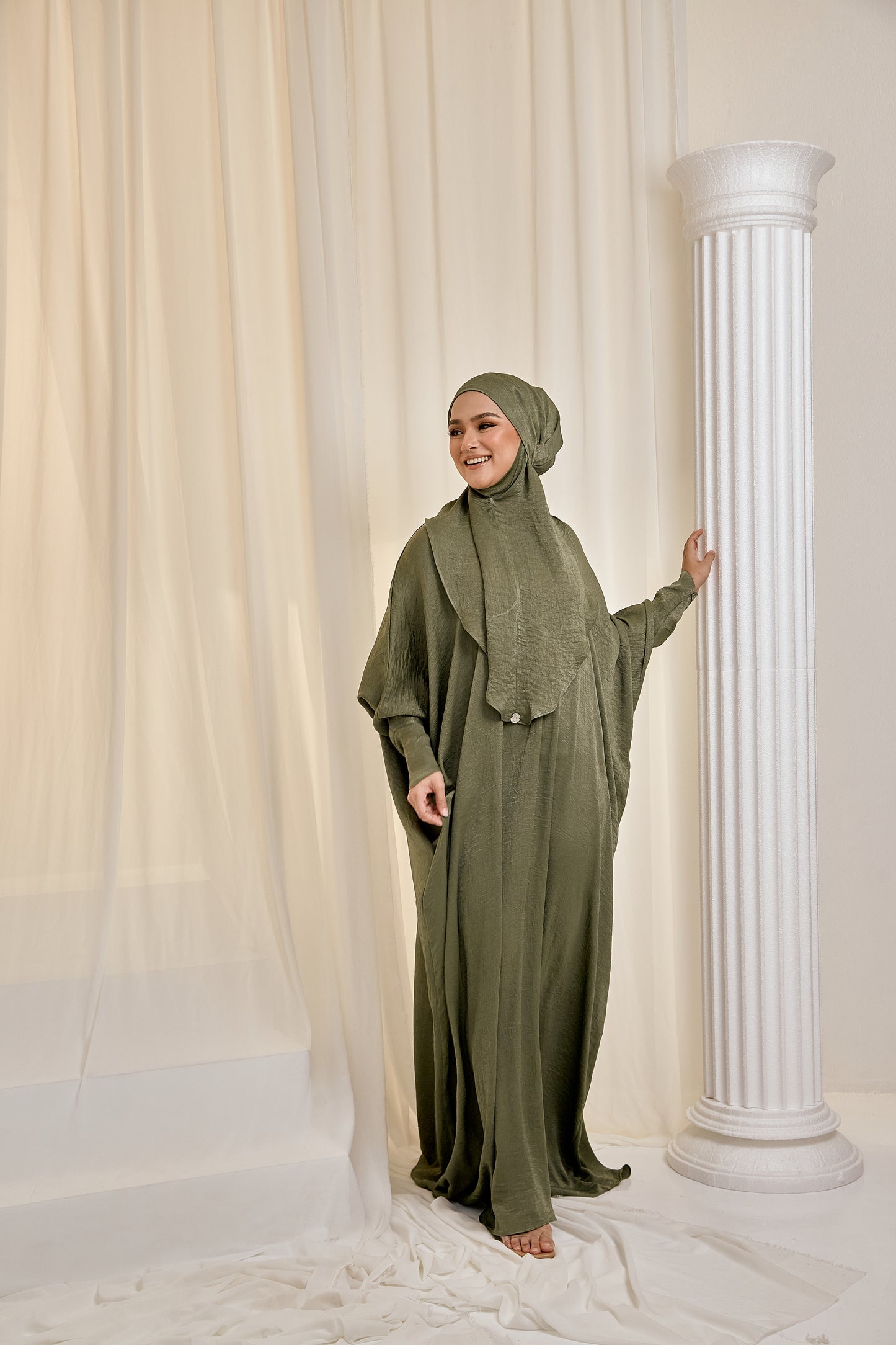 REINA MINI KHIMAR SET